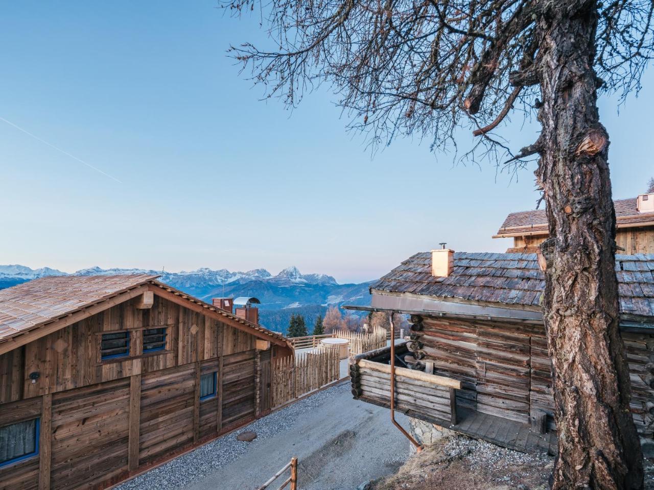 Hotel Rifugio Graziani Hütte San Vigilio Di Marebbe Exterior foto