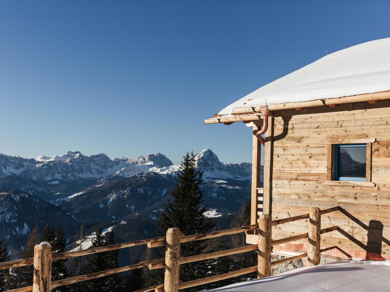 Hotel Rifugio Graziani Hütte San Vigilio Di Marebbe Exterior foto