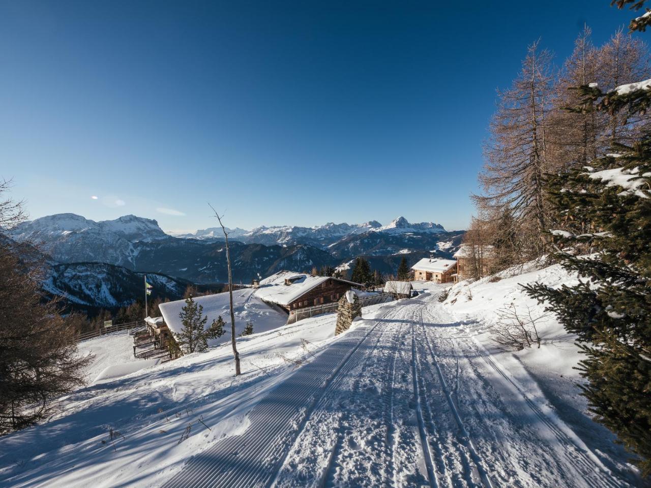 Hotel Rifugio Graziani Hütte San Vigilio Di Marebbe Exterior foto