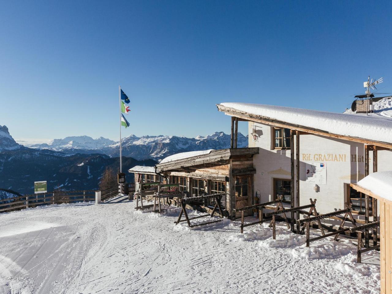 Hotel Rifugio Graziani Hütte San Vigilio Di Marebbe Exterior foto